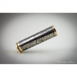Le 28 titane ( 21700 diamètre 28mm )