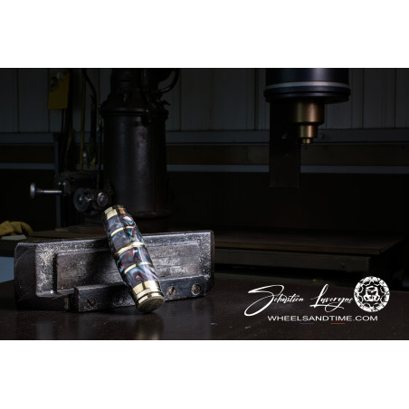 ventru 24 mm 18650 marbré JASPE ROUGE ( pret a partir )