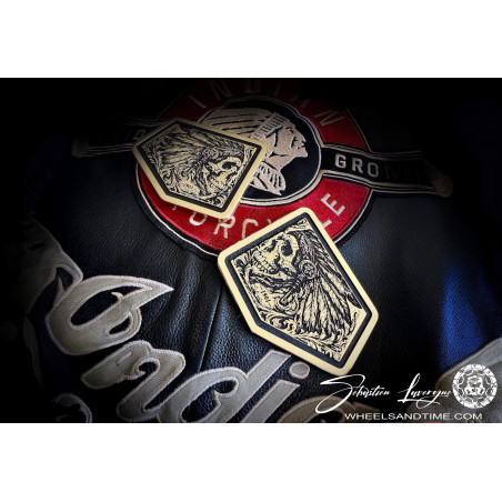 plaque-moto-indian-scout-personnalisee-skull.jpg