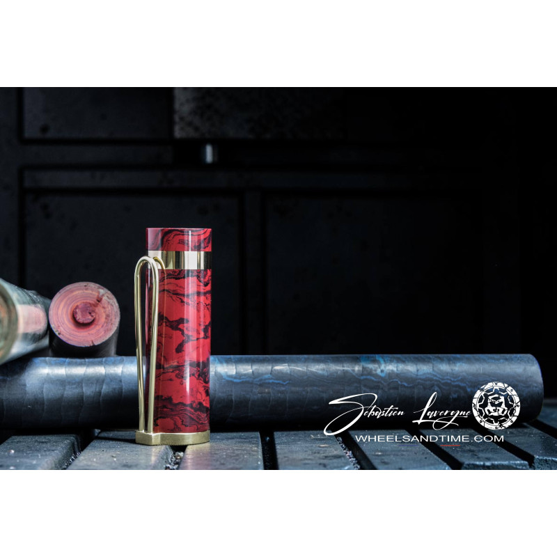 STRATA - ebonite - red -30 MM- 21700-  ready to go